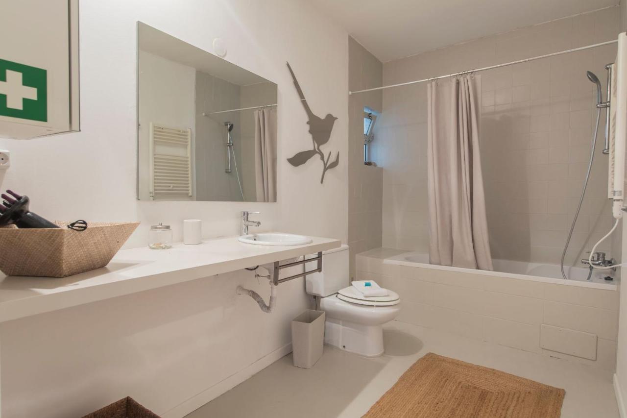 Lovelystay - Chiado 2 Bedroom Charm! Лиссабон Экстерьер фото