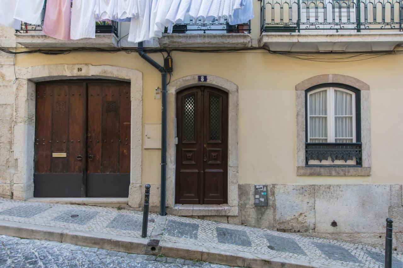 Lovelystay - Chiado 2 Bedroom Charm! Лиссабон Экстерьер фото